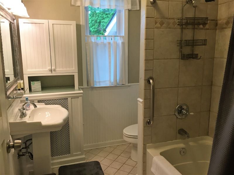 Furnished Finder property 405892_1 photo 10