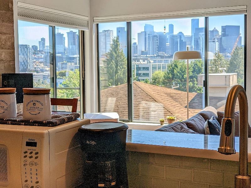 Furnished Finder property 405916_1 photo 9