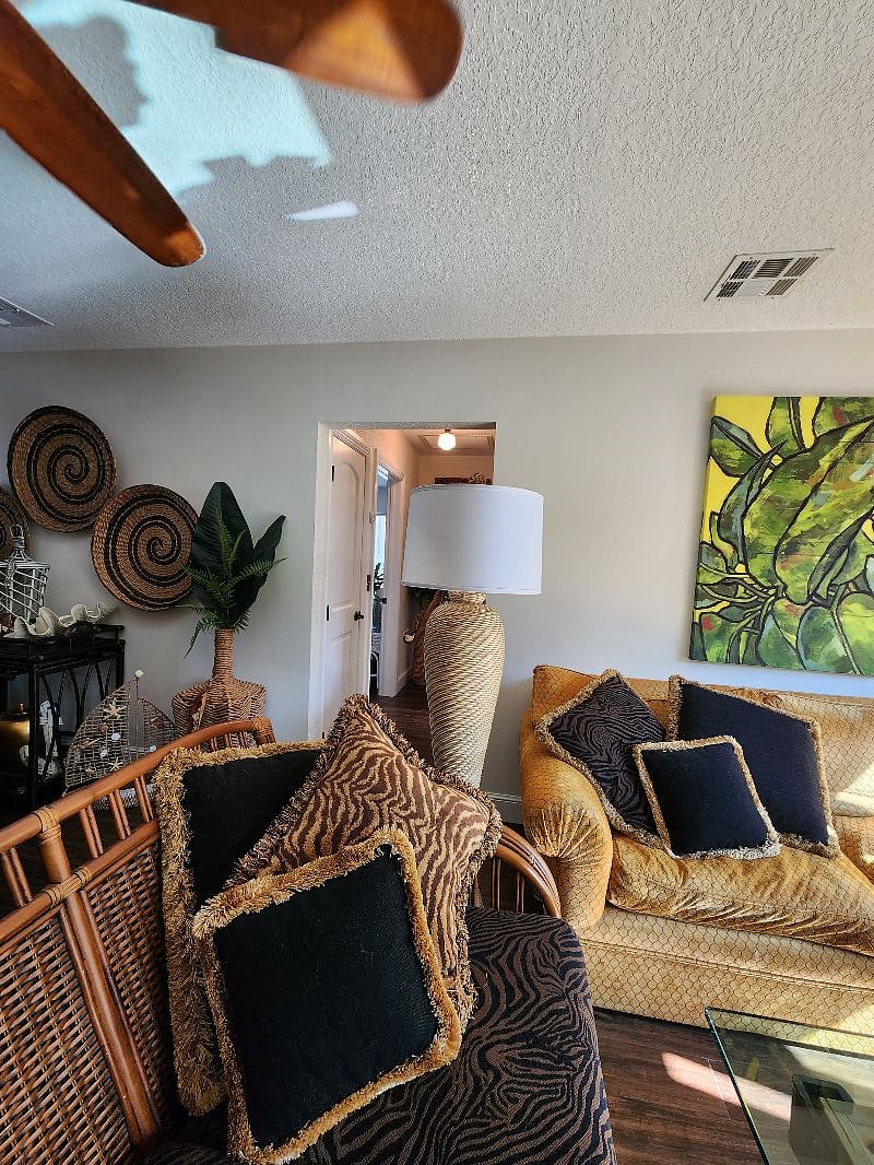 Furnished Finder property 405928_1 photo 39