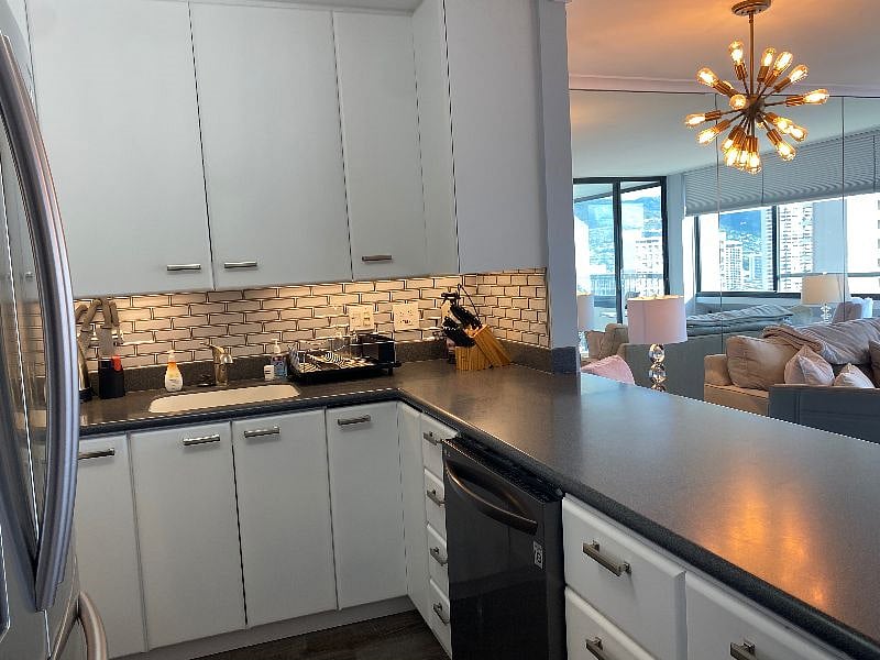 Furnished Finder property 405947_1 photo 8