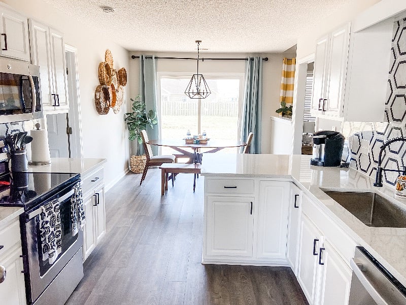 Furnished Finder property 405969_1 photo 12