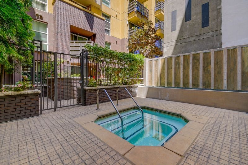 Furnished Finder property 405973_1 photo 11