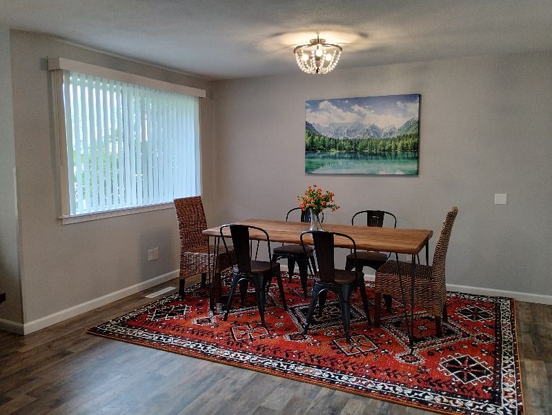 Furnished Finder property 405983_1 photo 17