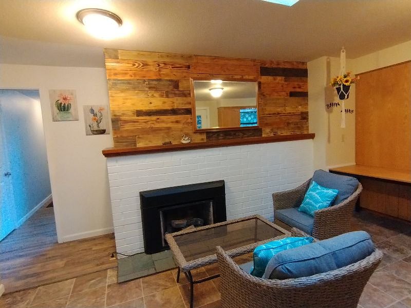 Furnished Finder property 405983_1 photo 33