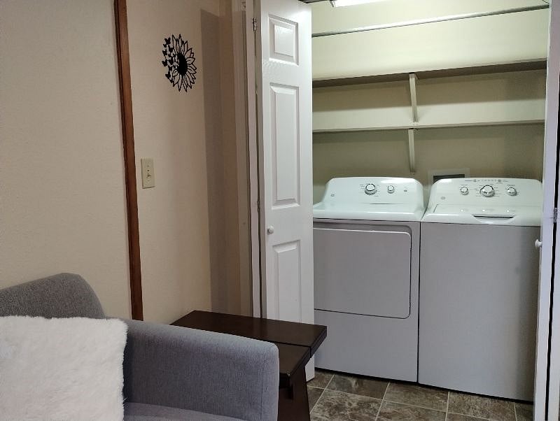 Furnished Finder property 405983_1 photo 31