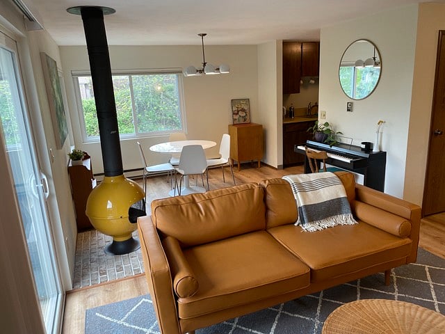 Furnished Finder property 405990_1 photo 1