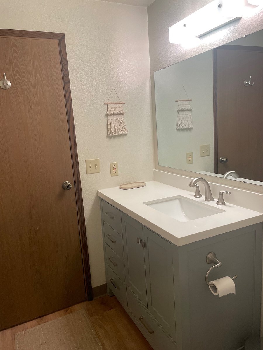 Furnished Finder property 405990_1 photo 13