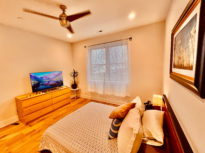 Furnished Finder property 406020_1 photo 25
