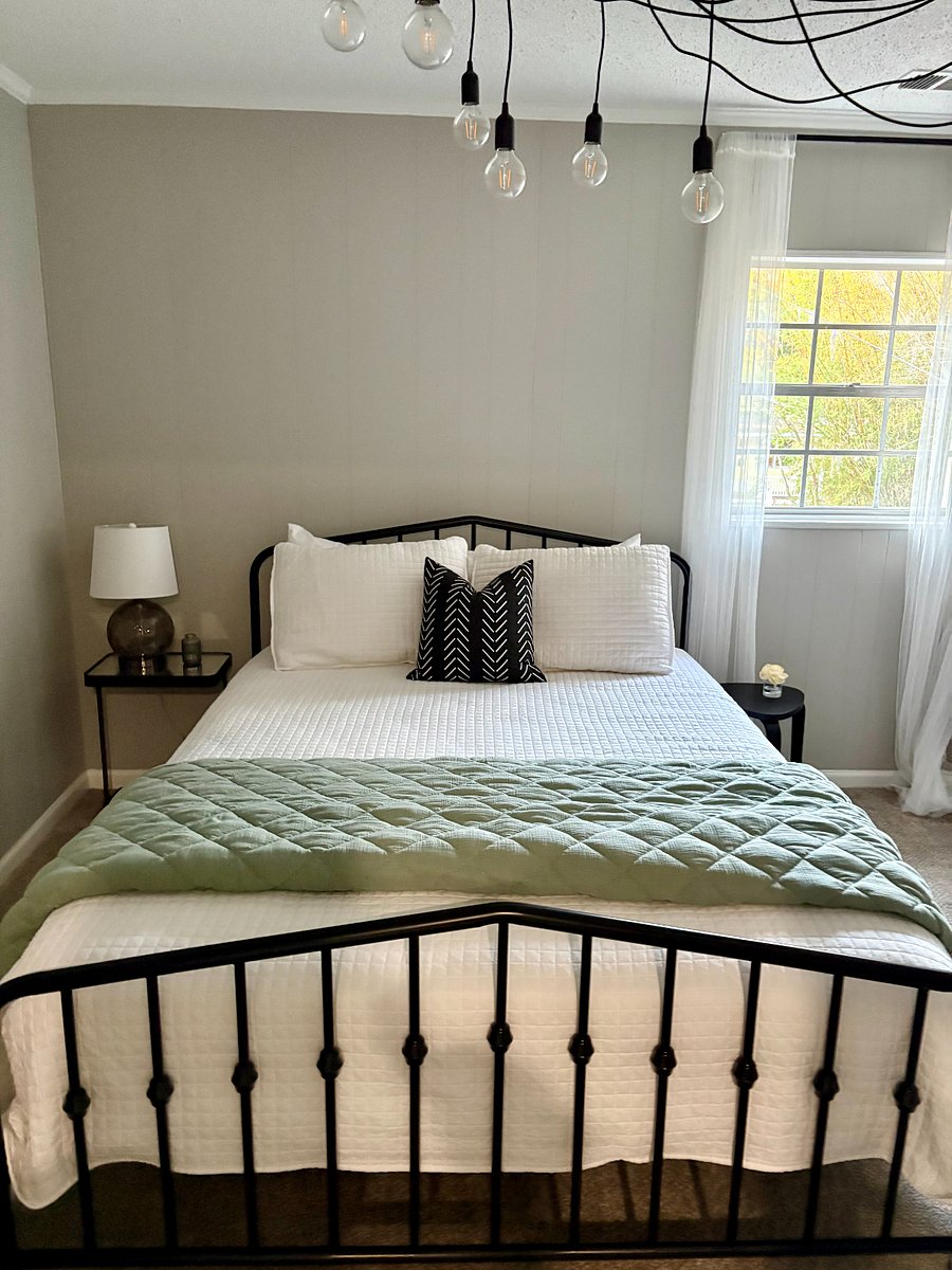 Furnished Finder property 406047_1 photo 25