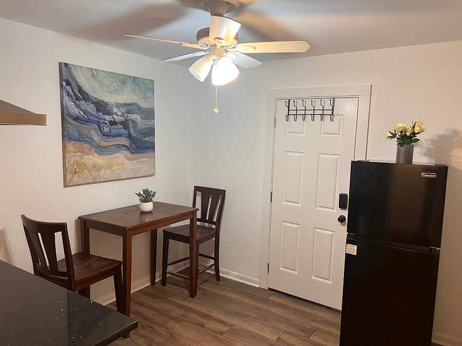 Furnished Finder property 406078_1 photo 4