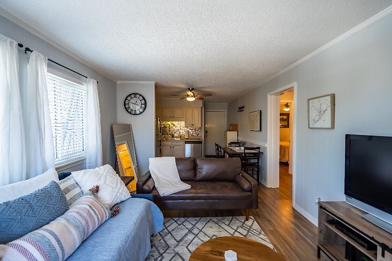 Furnished Finder property 406090_1 photo 9