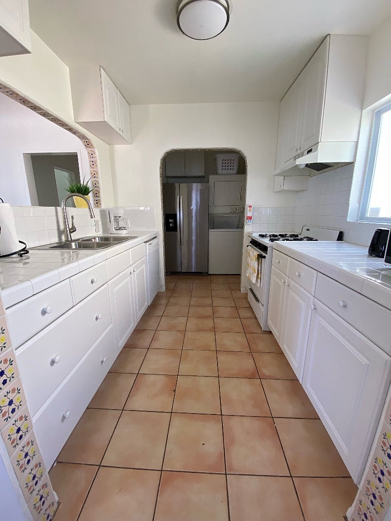 Furnished Finder property 406133_1 photo 9