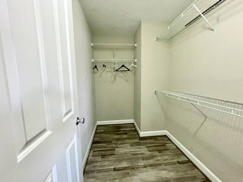 Furnished Finder property 406164_1 photo 23
