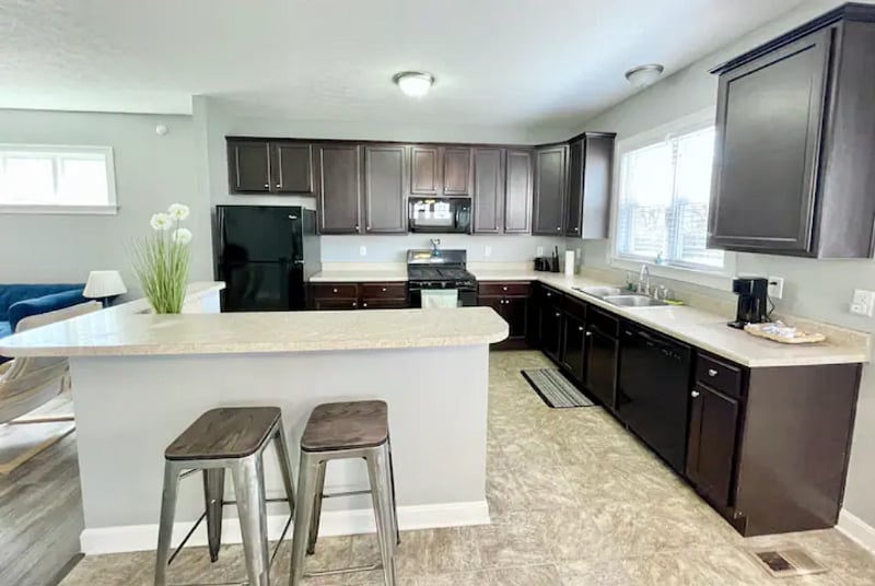 Furnished Finder property 406164_1 photo 12