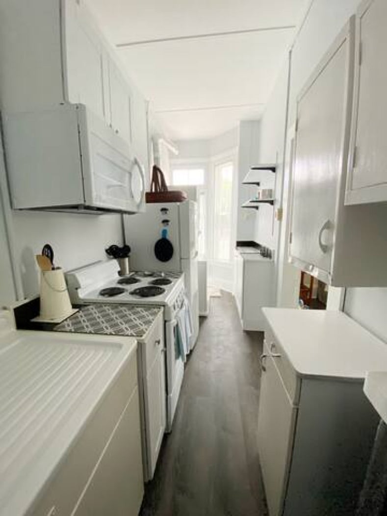 Furnished Finder property 406169_7 photo 6