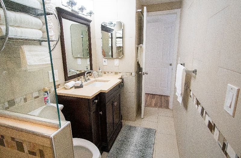 Furnished Finder property 406180_1 photo 13