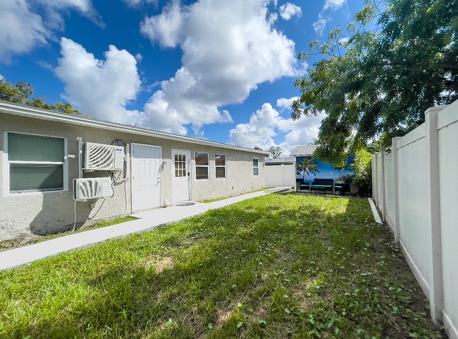 Furnished Finder property 406180_3 photo 9