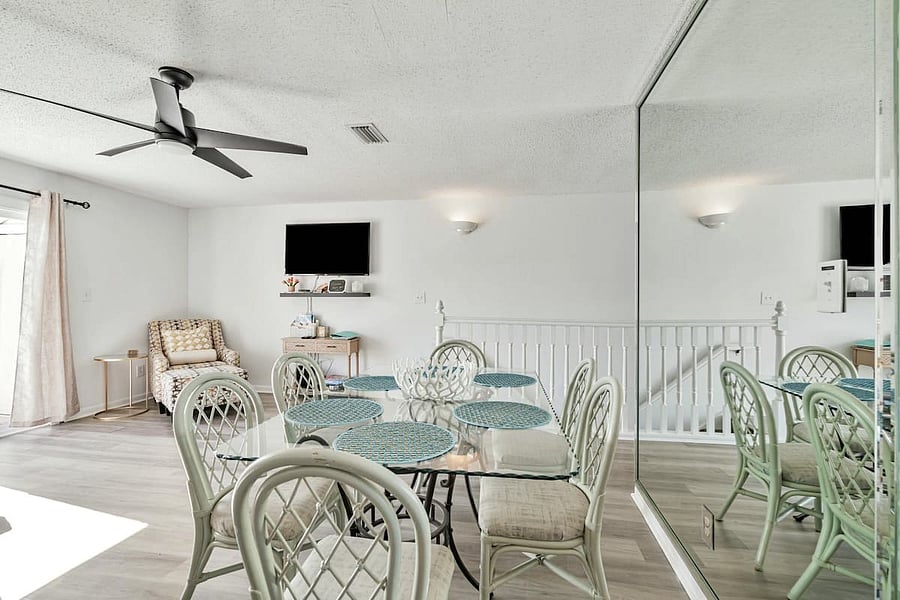 Furnished Finder property 406185_1 photo 17