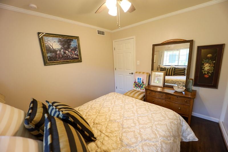 Furnished Finder property 406189_1 photo 7