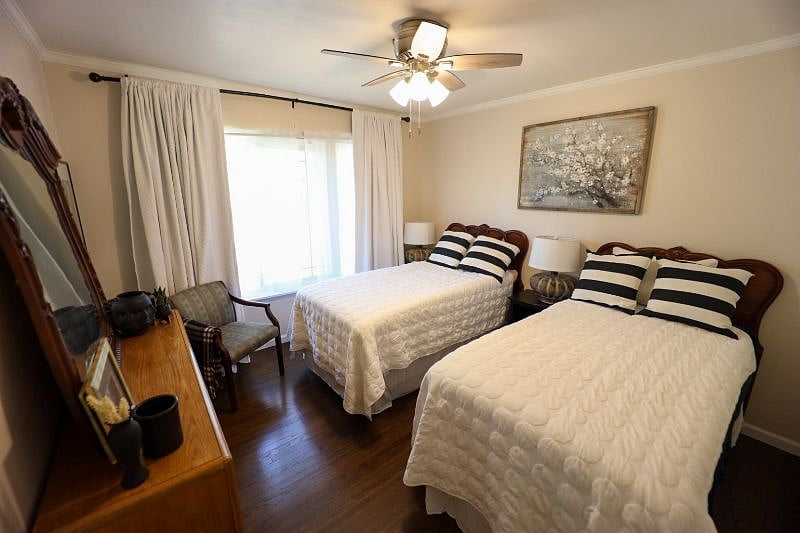 Furnished Finder property 406189_1 photo 22