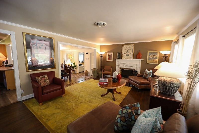 Furnished Finder property 406189_1 photo 6