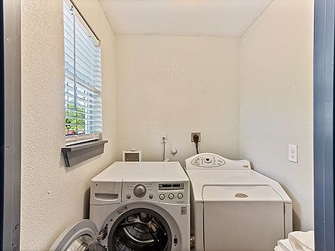 Furnished Finder property 406210_1 photo 17