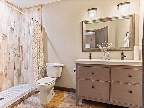 Furnished Finder property 406210_1 photo 8
