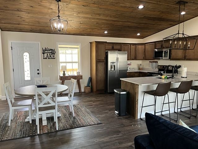 Furnished Finder property 406219_1 photo 1