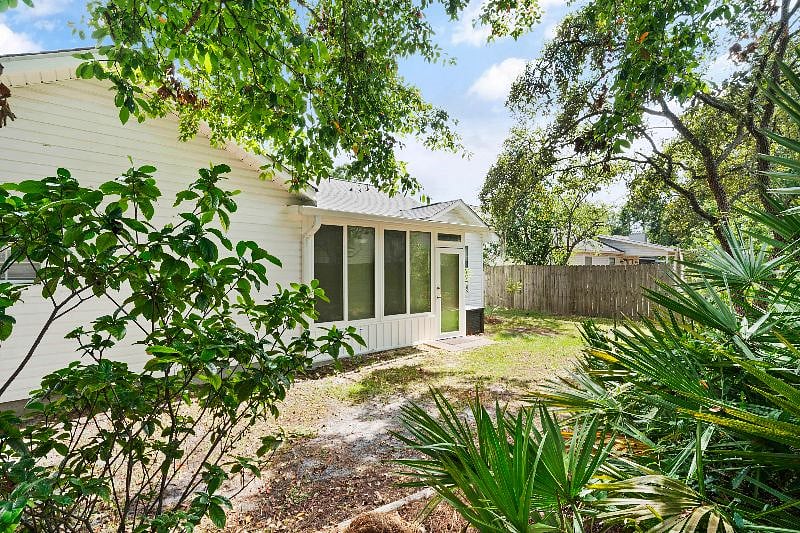 Furnished Finder property 406246_1 photo 14
