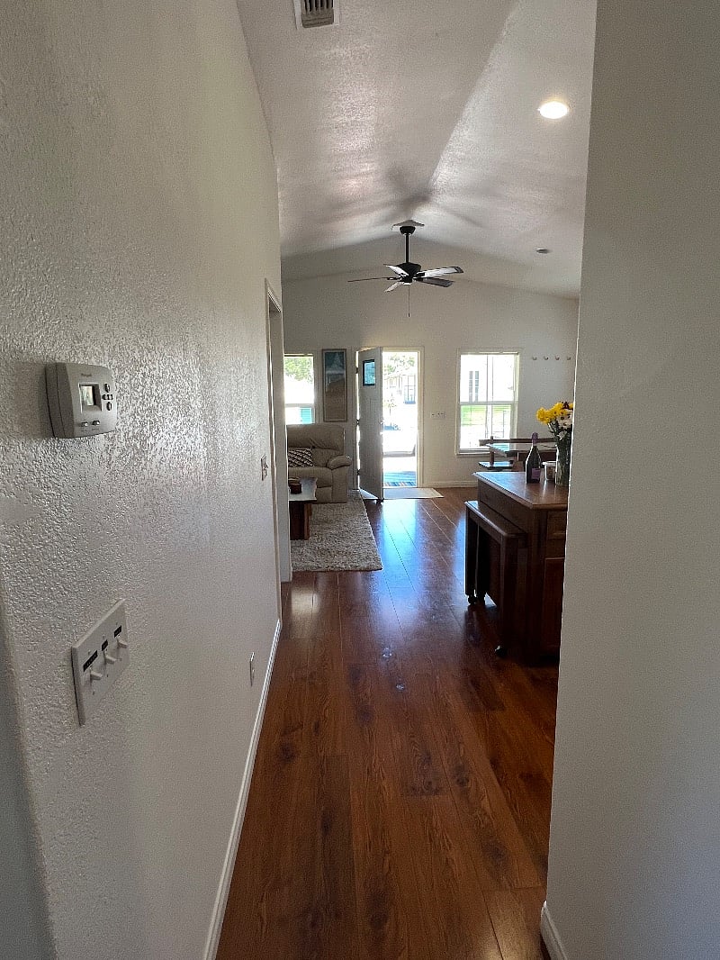 Furnished Finder property 406249_1 photo 9