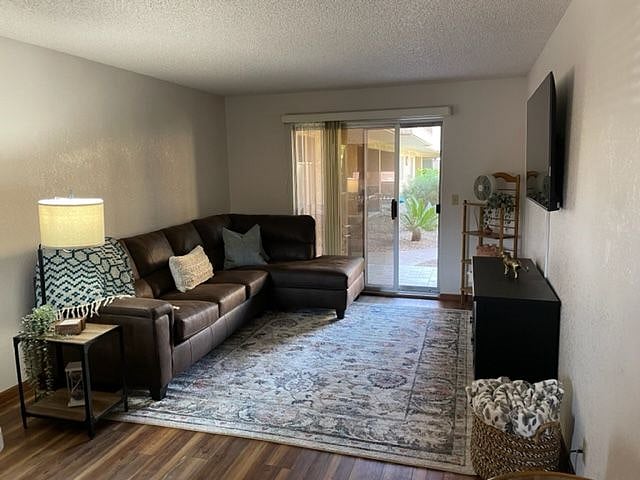 Furnished Finder property 406257_1 photo 3