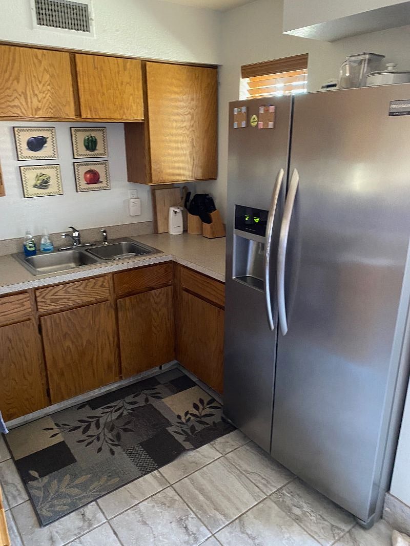 Furnished Finder property 406257_3 photo 4