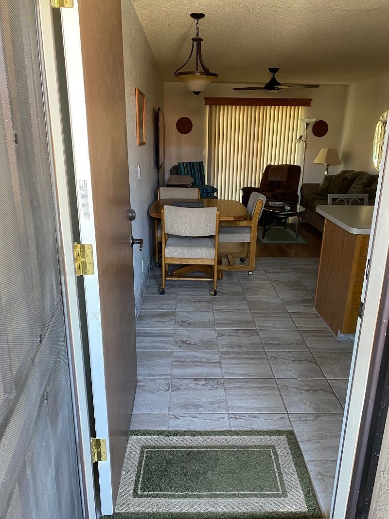Furnished Finder property 406257_3 photo 8