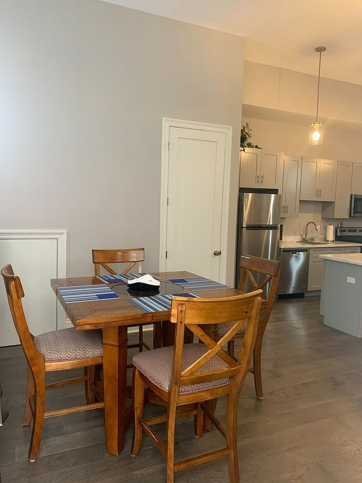 Furnished Finder property 406274_1 photo 3