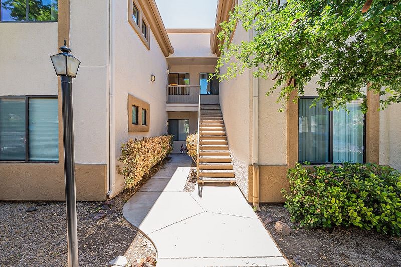 2nd Floor Unit
