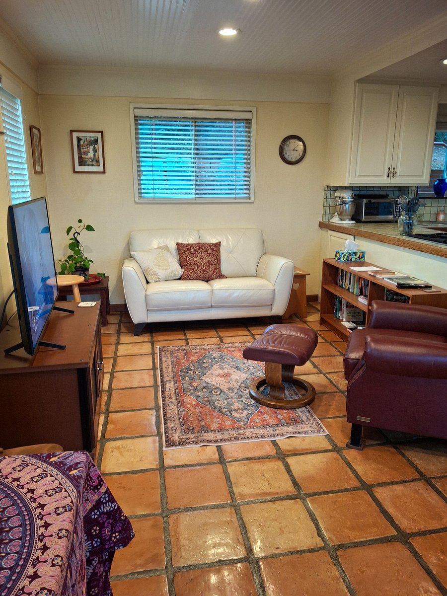 Furnished Finder property 406362_1 photo 8
