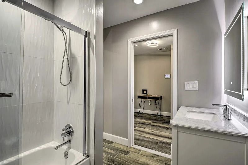 Furnished Finder property 406387_1 photo 18