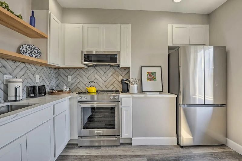 Furnished Finder property 406387_1 photo 7