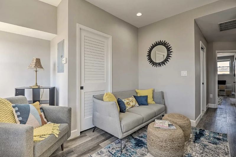 Furnished Finder property 406387_1 photo 3