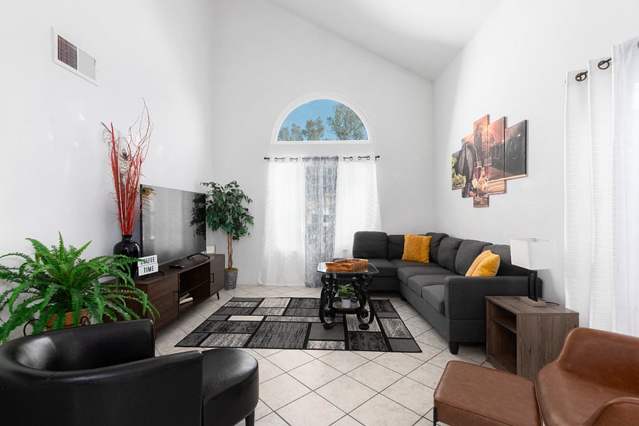 Furnished Finder property 406390_1 photo 3