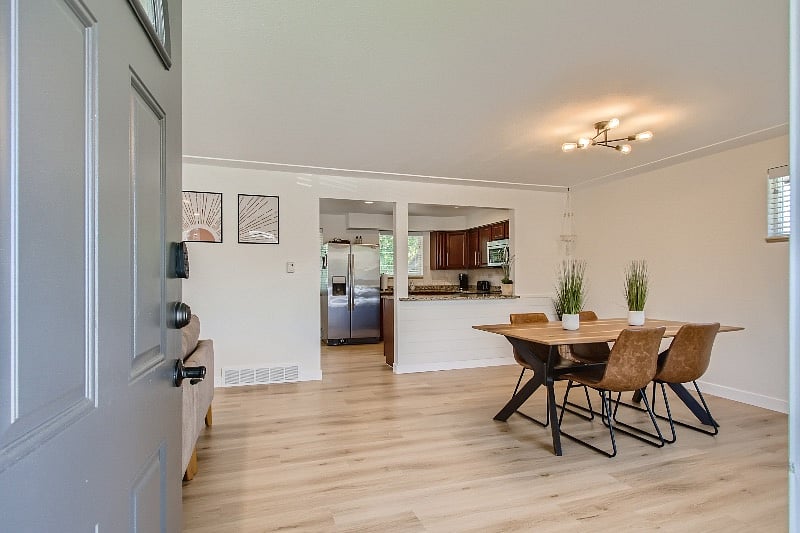 Furnished Finder property 406398_1 photo 3
