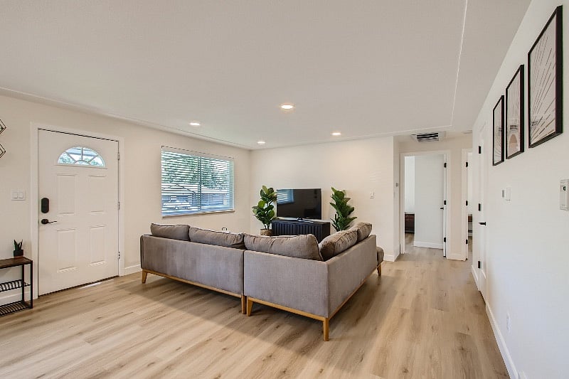 Furnished Finder property 406398_1 photo 5