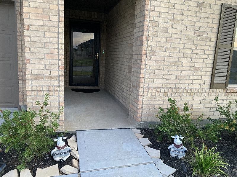 Furnished Finder property 406439_1 photo 1