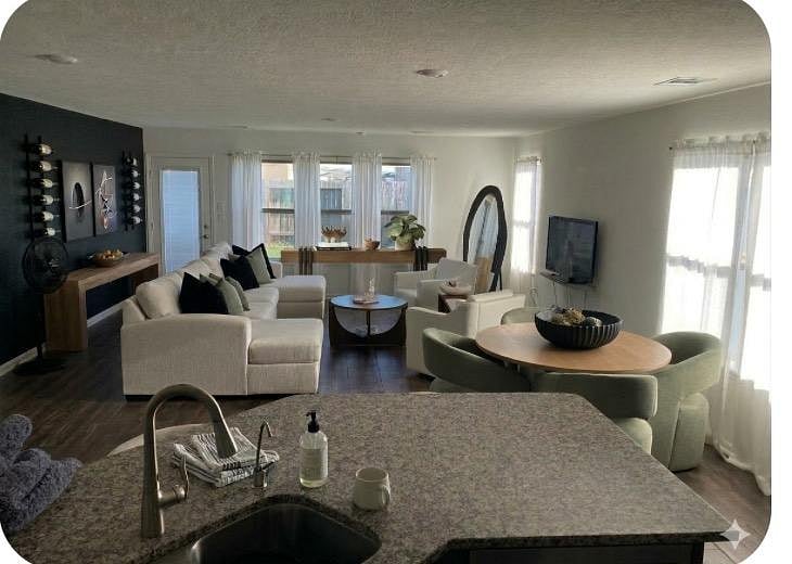 Furnished Finder property 406439_1 photo 5