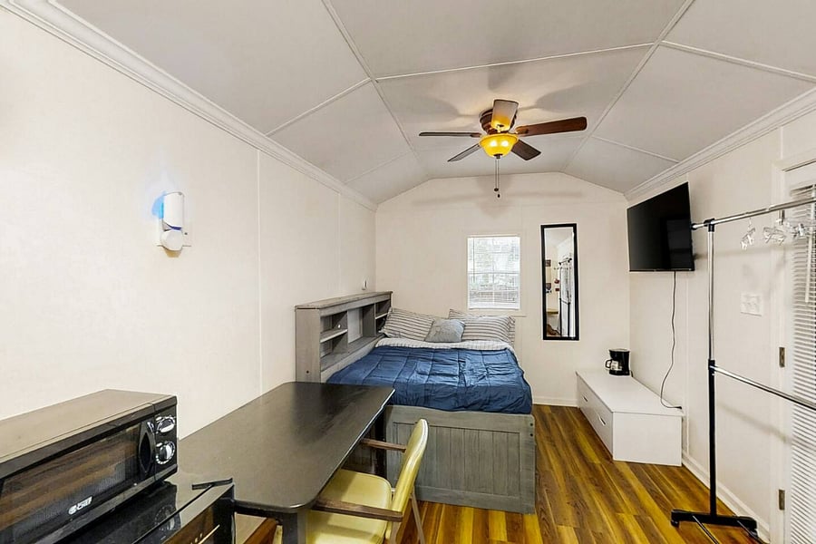 Furnished Finder property 406488_1 photo 11
