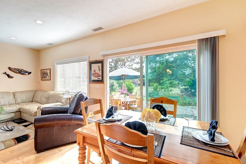 Furnished Finder property 406509_1 photo 4