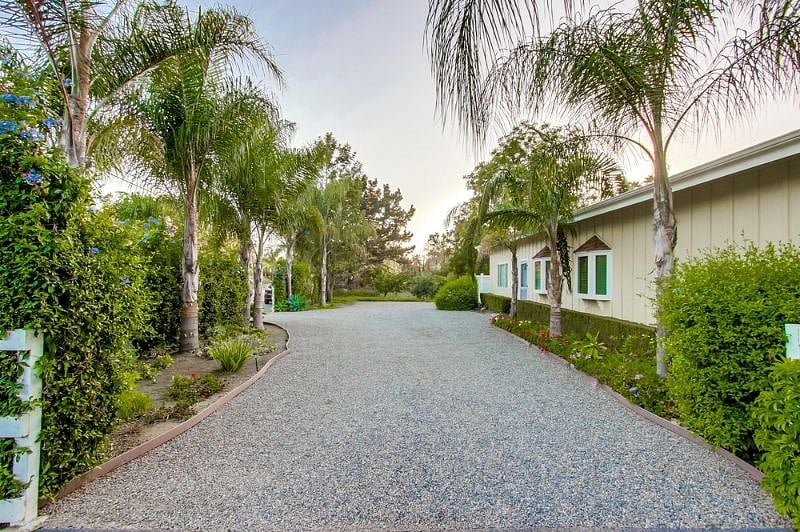 Furnished Finder property 406509_1 photo 15