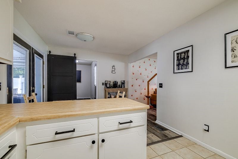 Furnished Finder property 406538_1 photo 23