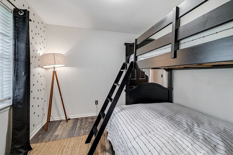 Furnished Finder property 406538_1 photo 34