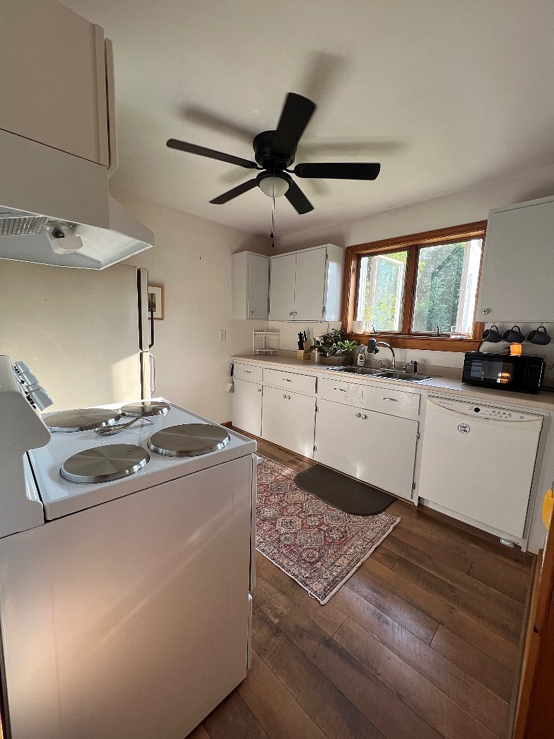 Furnished Finder property 406571_1 photo 13